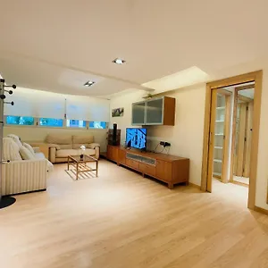  Apartment La Concha