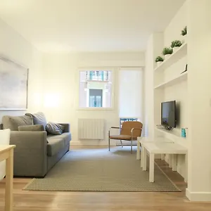 https://zuhaizti-apartment.basquecountryhotels.org
